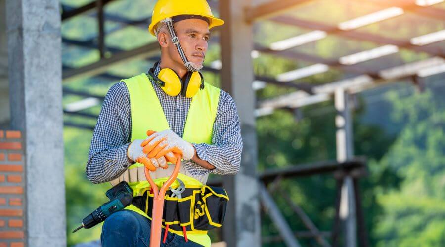 Professional gutter cleaning in Benwood, WV